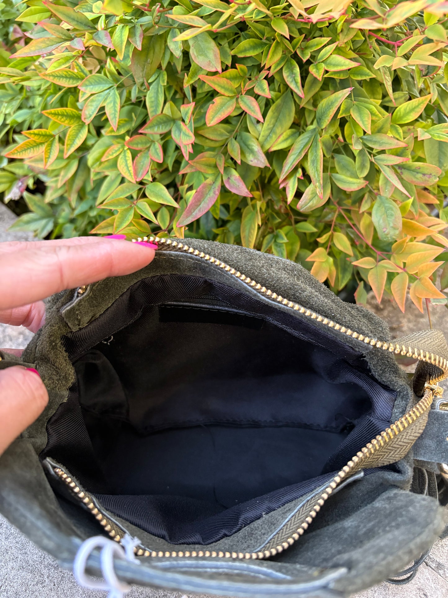 Mini sac bandoulière cuir daim à Franges Kaki Lou